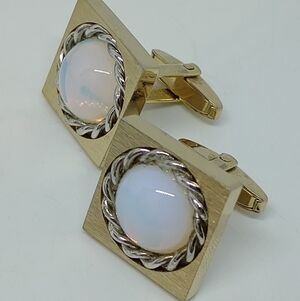 * vintage men's Foster cufflinks gold tone with moonstone